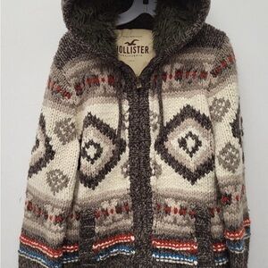 Hollister Men’s Multicolor Knit Zip-up w/Fur-lined Hoodie - Size M